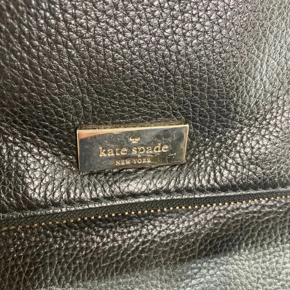 Kate Spade Black Leather Crossbody Bag Gold Hardware‎ Flap Closure